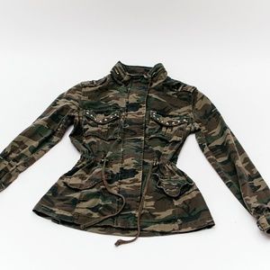 Studded arm jacket with drawstring waist